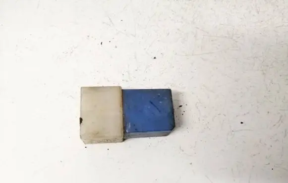 Nissan X-Trail T30 Other relay 2523079917