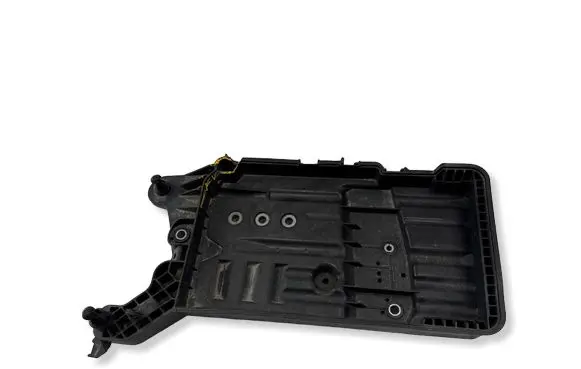 Volkswagen Tiguan Battery tray 5QF915331C