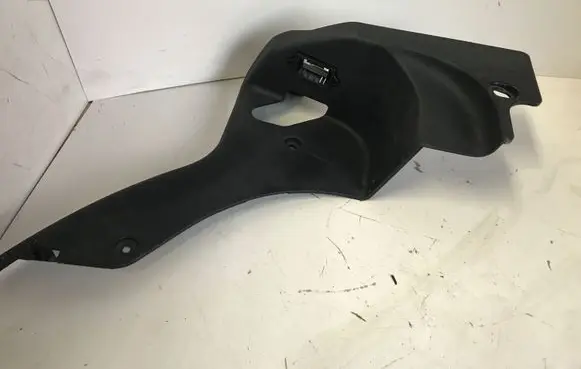 Mercedes-Benz Sprinter W907 W910 Front sill trim cover A9076880000