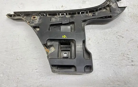 Volvo S80 Rear bumper mounting bracket 30655131