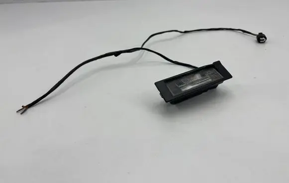 BMW Z4 E85 E86 Number plate light 6913913