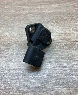 Volkswagen Golf IV Air pressure sensor 038906051 0281002177