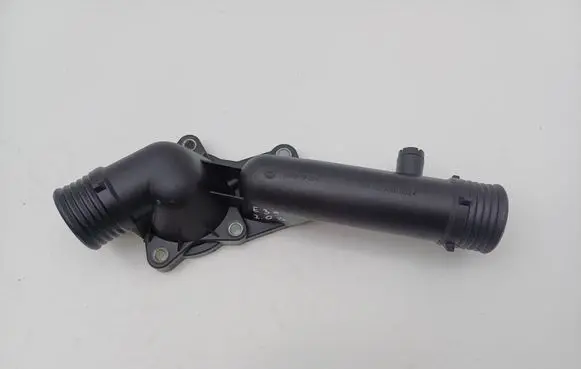 BMW 5 E39 Thermostat/thermostat housing 237408624