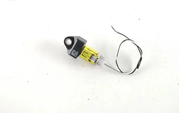 Toyota C-HR I Airbag deployment crash/impact sensor 89173F4010 592F5U5L4