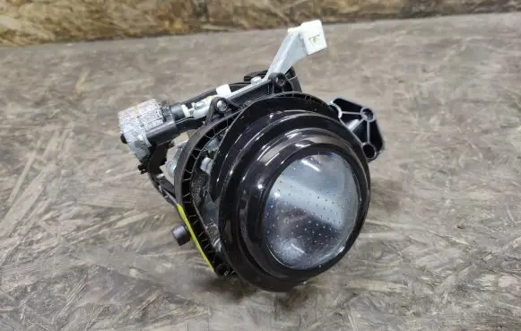 Headlight part