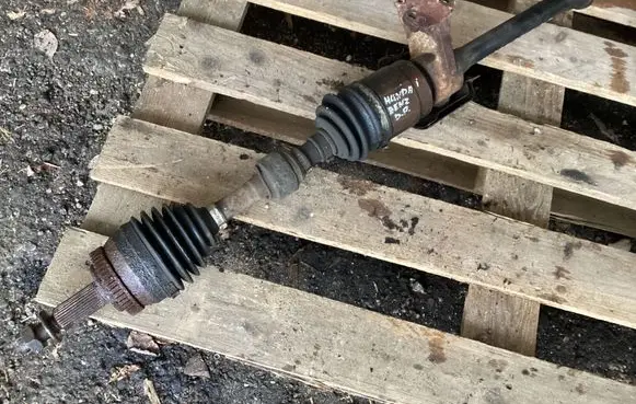 Hyundai Grandeur Front driveshaft
