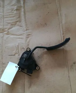 Renault Megane II Accelerator throttle pedal 8200153270