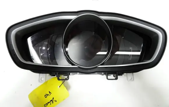 Volvo V40 Speedometer (instrument cluster) 31473473