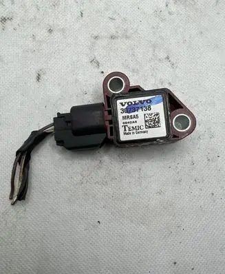 Volvo V50 Airbag deployment crash/impact sensor 8840A6 MRSA5 30737138