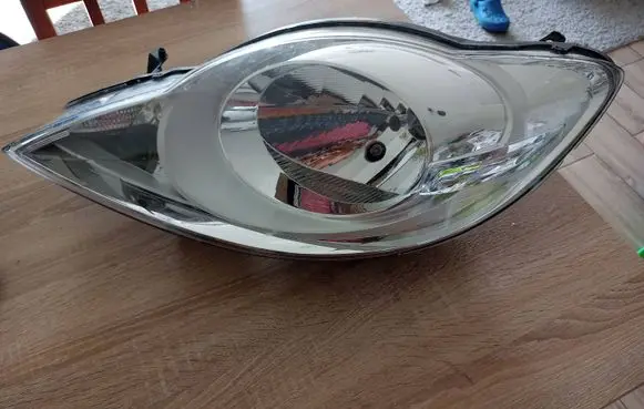 Peugeot 107 Headlight/headlamp 90004922