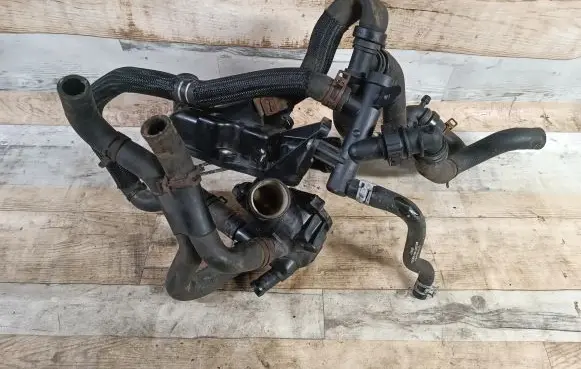 Dacia Lodgy Thermostat/thermostat housing 11068635R
