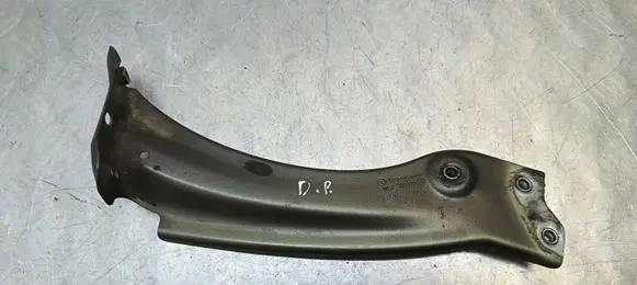 Skoda Superb B8 (3V) Fender mounting bracket 3V0821142