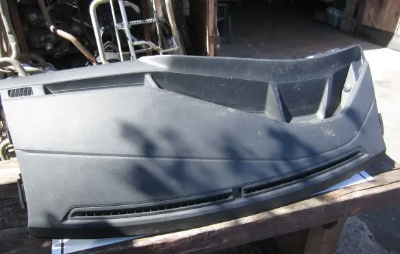Volkswagen Caddy Dashboard 2K8857003Q 1073741 1022013205