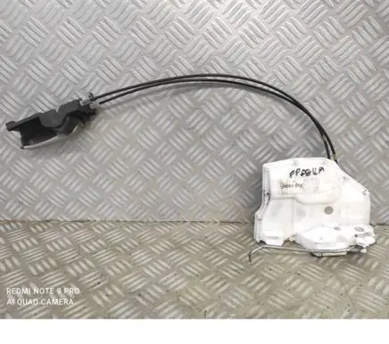Suzuki Splash Front door lock 8220151K50