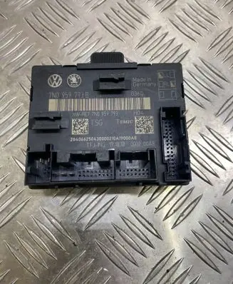 Volkswagen Sharan Door control unit/module 7N0959793B 7N0959793
