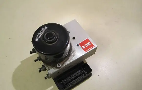 Volkswagen Sharan ABS Pump 7M3907379J
