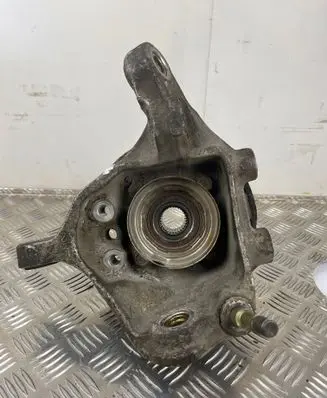 Lexus LS 430 Rear wheel hub spindle/knuckle 