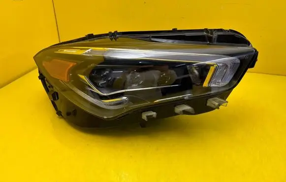 Mercedes-Benz CLA C118 X118 Headlight/headlamp A1189067401