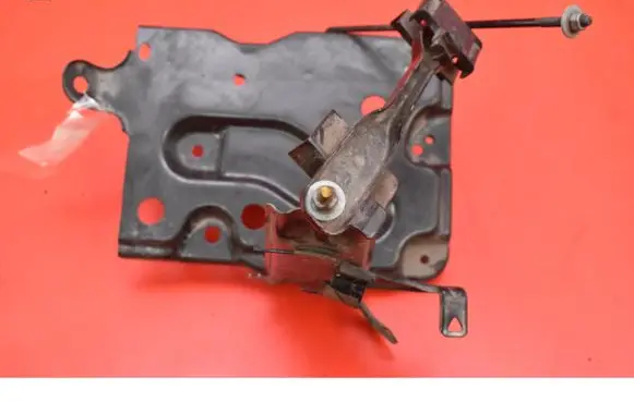 Toyota Yaris Battery box tray 