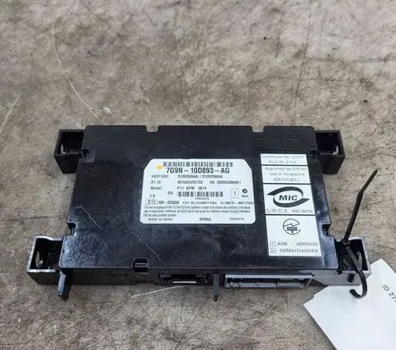 Jaguar XF X250 Bluetooth control unit module 7G9N10D893AG 31282099AA 31282098AA