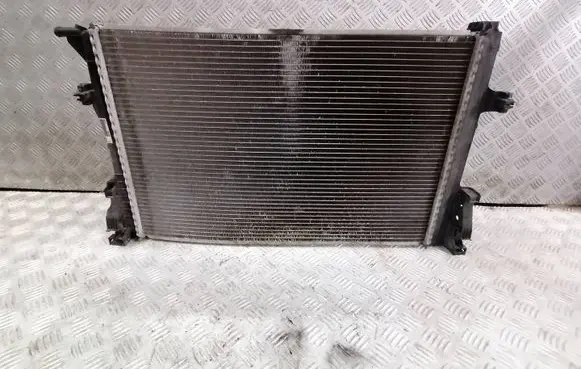 Mercedes-Benz A W176 Coolant radiator A2465001203