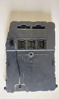 Renault Megane II Comfort/convenience module 8200780021 07145 U118400260