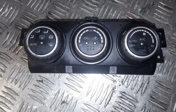 Nissan X-Trail T31 Climate control unit 27500JQ700