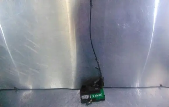 Volvo XC90 Front door lock