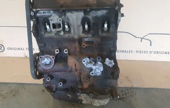 Volkswagen Jetta I Engine 049103021 055103373