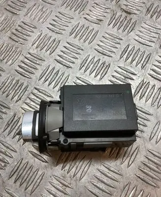 Volkswagen PASSAT B6 Ignition lock 3C0905843Q