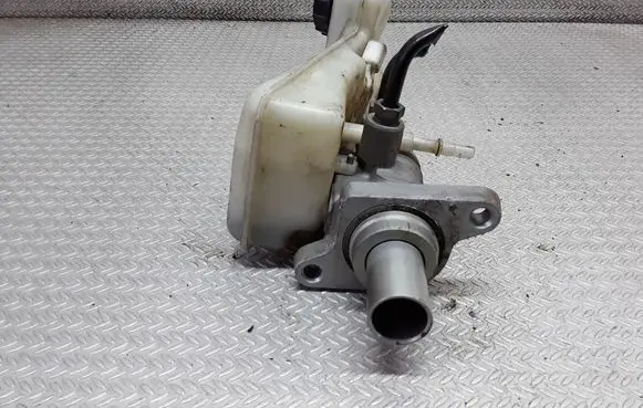 Ford Mondeo MK IV Master brake cylinder 03350890341