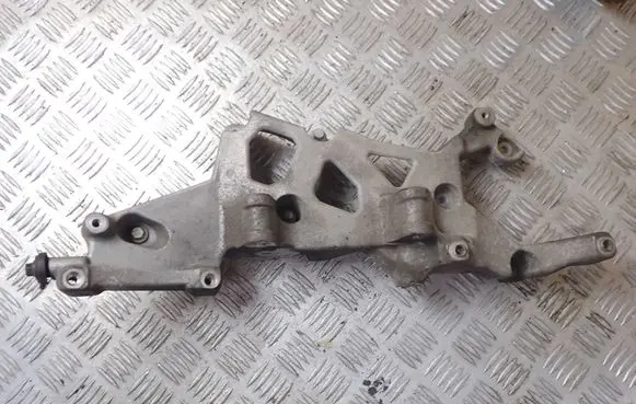 Jaguar XF X250 Generator/alternator bracket CX2310239AB