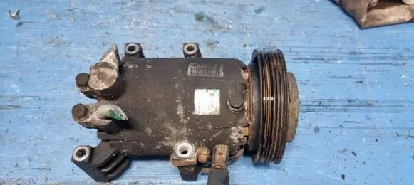 KIA Venga Air conditioning (A/C) compressor (pump) FG8AA04
