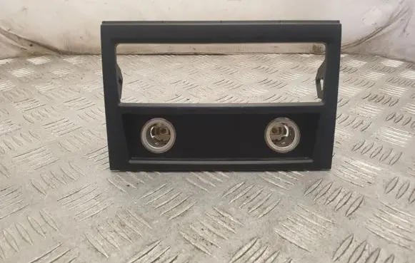 Other center console (tunnel) element