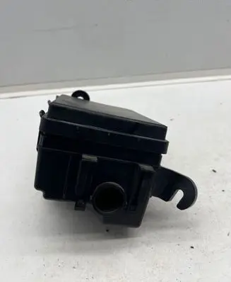 Renault Megane E-Tech Fuse module 284B77289R 284B95MP1A