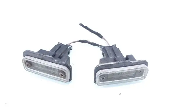 Mercedes-Benz E W211 Number plate light A2038200256