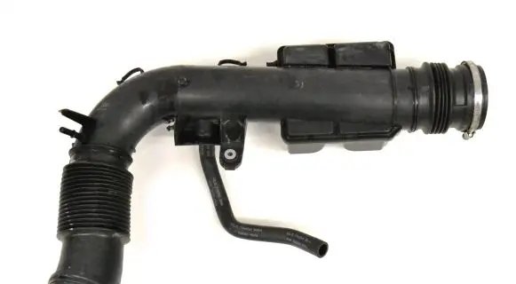 Volvo XC60 Intercooler hose/pipe 32222072