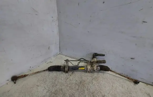 Mitsubishi Carisma Steering rack 6000022131