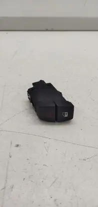 BMW 5 F10 F11 Hazard light switch 9161896