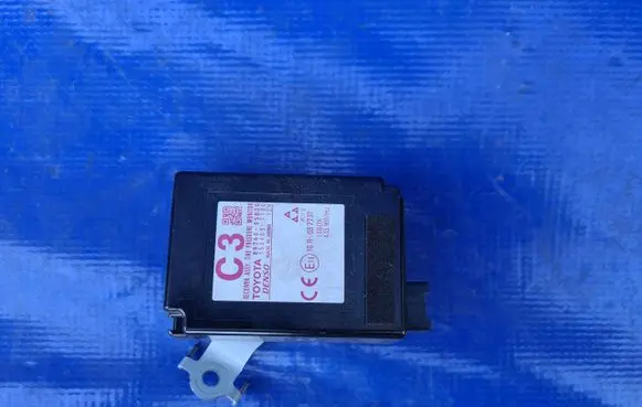 Toyota Avensis T270 Tire pressure control unit 89760-05030