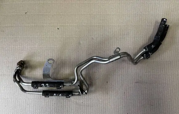 Volkswagen Golf SportWagen Engine coolant pipe/hose 04C121497G