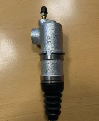Alfa Romeo 156 Clutch slave cylinder PJL144