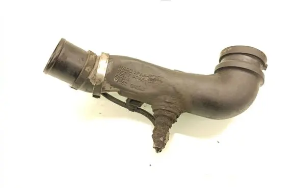 Toyota Avensis T270 Intercooler hose/pipe 173620R030