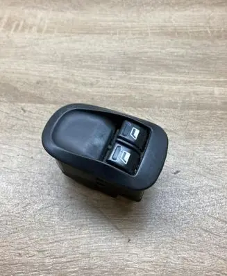 Peugeot 206 Electric window control switch