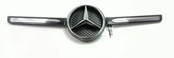 Mercedes-Benz ML W164 Front grill A0008880060