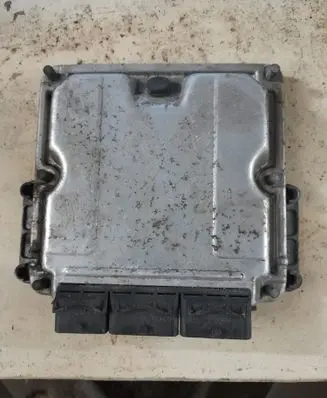 Renault Master II Engine control unit/module ECU 8200091428