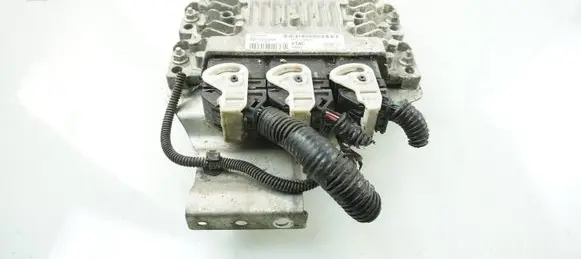Ford Connect Engine control unit/module ECU AT11-12A650-AC