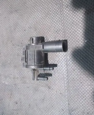 Audi A3 S3 8P Turbo solenoid valve 1K0906283A