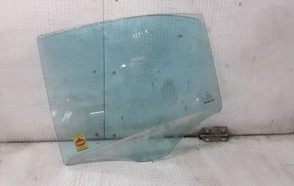 Mercedes-Benz E W211 Rear door window glass