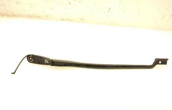 Front wiper blade arm
